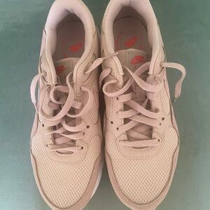 Nike Women's Light Pink Sneakers